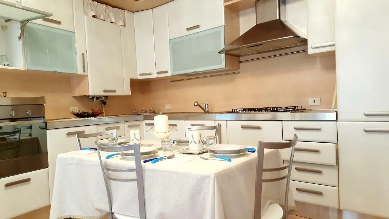Apartment Ivana Sweet House Desenzano del Garda